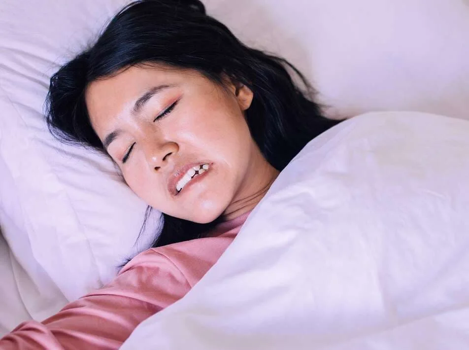 Grinding teeth while sleep. Orthodontic